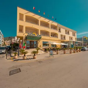Riva Del Sole Hotel Cefalu